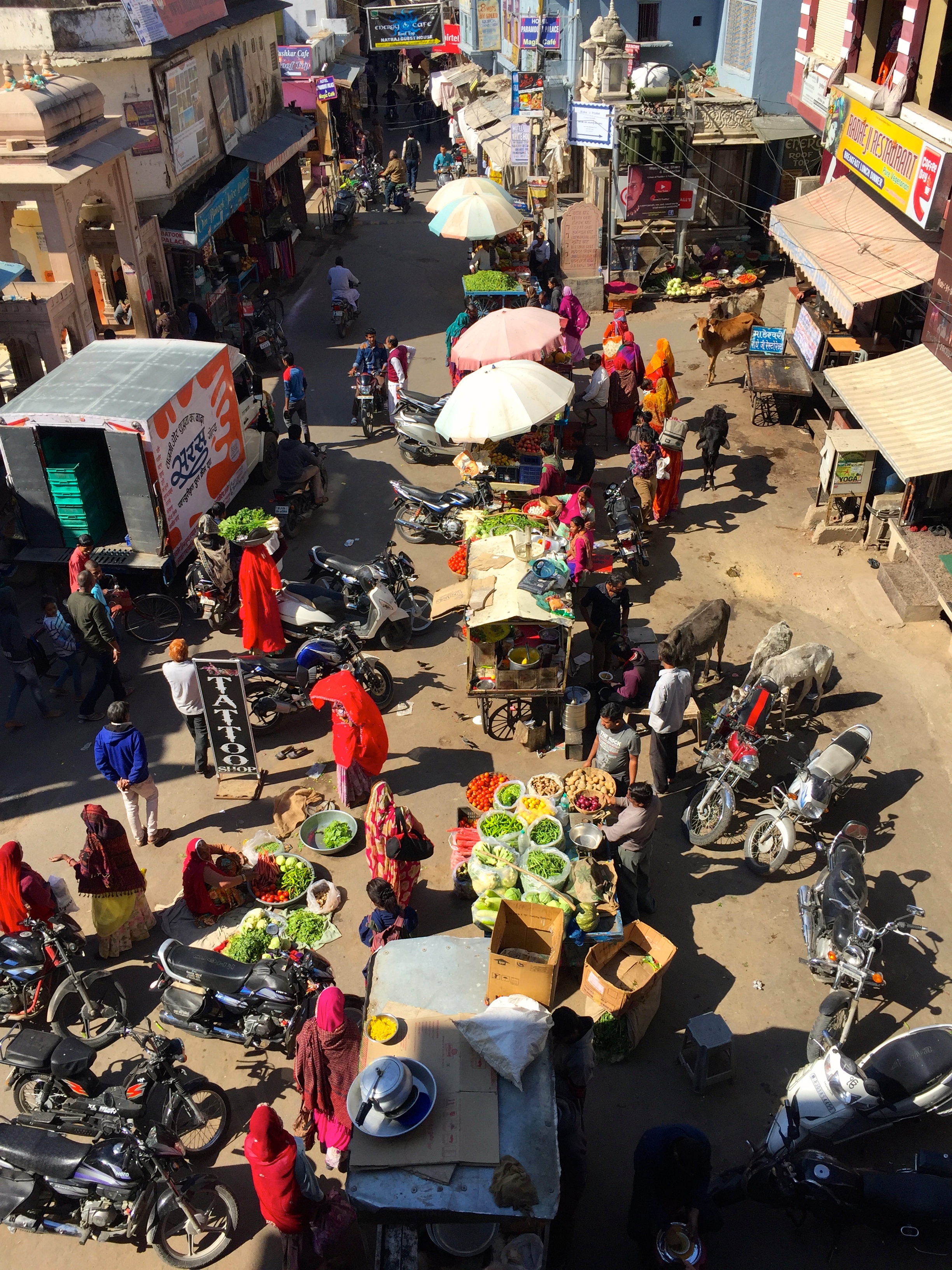 Main Market Road in Pushkar
